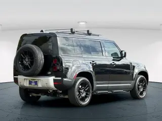 Land Rover Defender 2022 AWD 110 S 4dr SUV