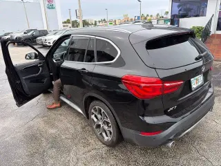 BMW X1 2020 sDrive28i 4dr Vehículo de Actividad Deportiva Deportivo