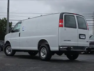 GMC Savana 2025 2500 3dr Cargo Van