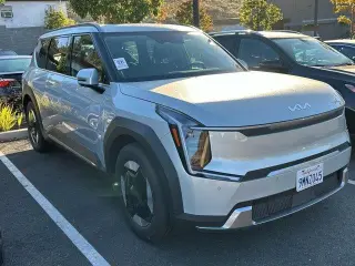 Kia EV9 2024 AWD Viento 4p SUV