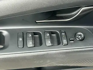 Hyundai ELANTRA Hybrid 2025 Azul 4p Sedán