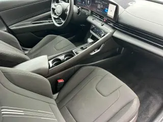 Hyundai ELANTRA Hybrid 2025 Azul 4p Sedán