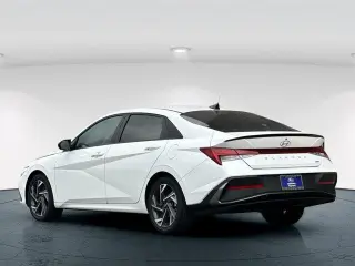 Hyundai ELANTRA Hybrid 2025 Azul 4p Sedán