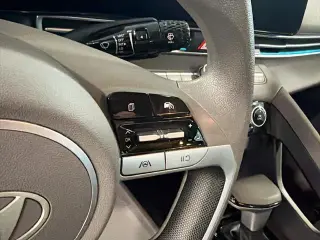 Hyundai ELANTRA 2024 SEL 4dr Sedán