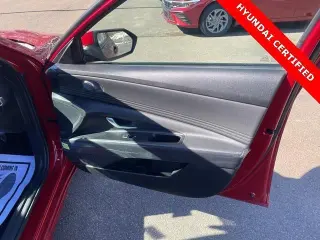 Hyundai ELANTRA 2023 SEL Sedán 4 puertas SULEV