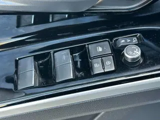 Subaru Solterra 2024 AWD Premium 4dr Crossover