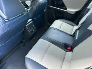 Subaru Solterra 2024 AWD Premium 4dr Crossover