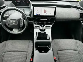 Toyota bZ4X 2023 XLE 4dr Crossover