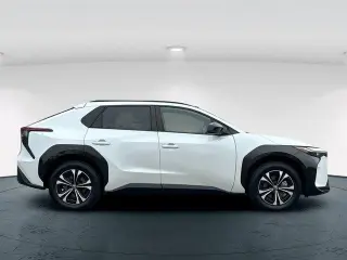 Toyota bZ4X 2023 XLE 4dr Crossover