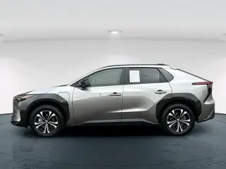 Toyota bZ4X 2024 XLE Crossover 4p