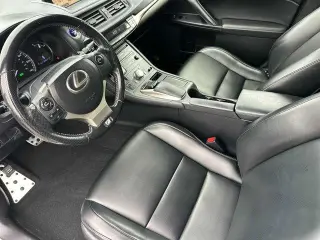 Lexus CT 200h 2016 4p Hatchback