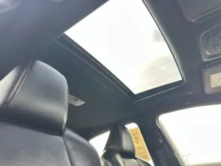 Toyota Corolla 2023 XSE 4p Sedana