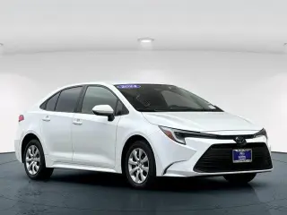 Toyota Corolla Hybrid 2024 SE 4p Sedan