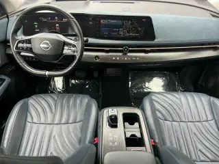 Nissan Ariya 2023 AWD Platinum+ e-4ORCE 4p Crossover