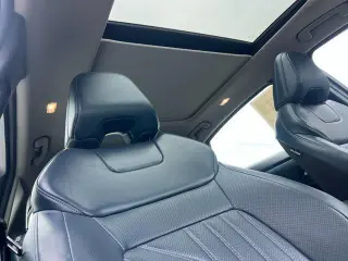 Nissan Ariya 2023 AWD Platinum+ e-4ORCE 4p Crossover
