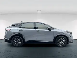 Nissan Ariya 2023 AWD Platinum+ e-4ORCE 4p Crossover