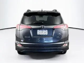 Toyota RAV4 2018 LE 4dr SUV