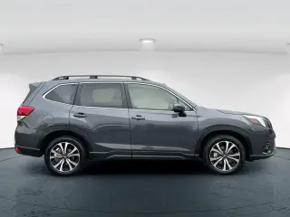 Subaru Forester 2022 AWD Limited 4dr Crossover