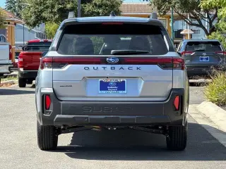 Subaru Outback 2026 AWD Premium 4p Crossover