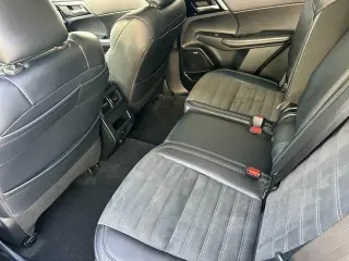 Mitsubishi Outlander 2025 SE 4dr SUV