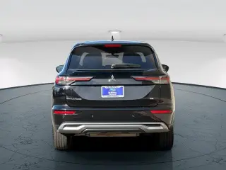 Mitsubishi Outlander 2025 SE 4dr SUV