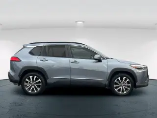 Toyota Corolla Cross 2024 AWD XLE 4dr Crossover