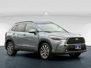 Toyota Corolla Cross 2024 AWD XLE 4dr Crossover