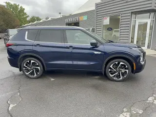 Mitsubishi Outlander PHEV 2023 AWD SEL 4p SUV