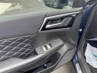 Mitsubishi Outlander PHEV 2023 AWD SEL 4p SUV