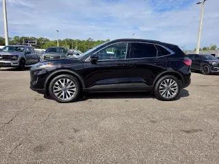 Ford Escape Hybrid 2022 AWD Titanium 4dr SUV