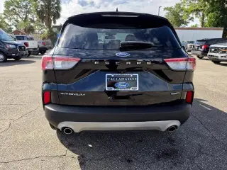 Ford Escape Hybrid 2022 AWD Titanium 4dr SUV