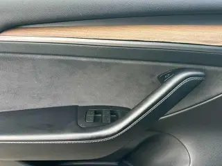 Tesla Model 3 2022 4p Sedán