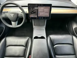 Tesla Model 3 2022 4p Sedán