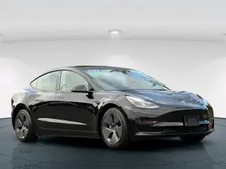 Tesla Model 3 2022 4p Sedán