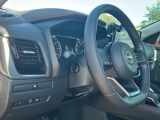 Nissan Rogue 2023 SL 4dr Crossover
