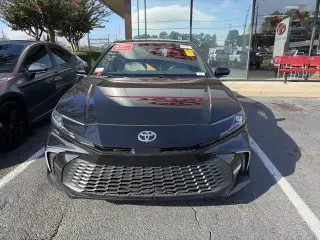 Toyota Camry 2025 SE 4dr Sedan