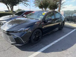 Toyota Camry 2025 SE 4dr Sedan