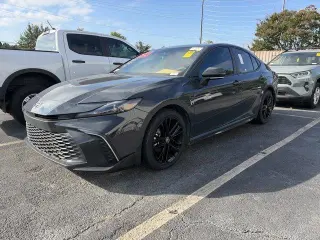 Toyota Camry 2025 SE 4p Sedan