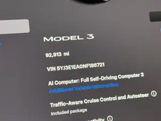 Tesla Model 3 2022 4dr Sedán