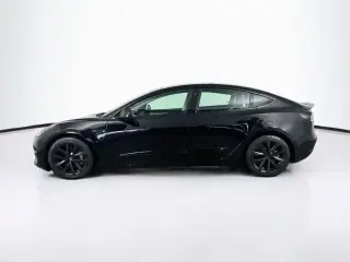 Tesla Model 3 2022 4dr Sedán