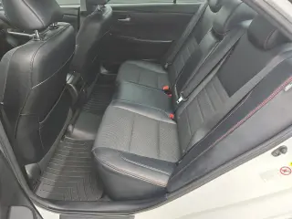 Toyota Camry 2017 SE 4dr Sedan