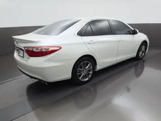 Toyota Camry 2017 SE 4dr Sedan