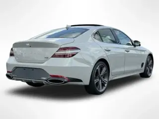 Genesis G70 2025 3.3T Sport Advanced Sedán 4 puertas