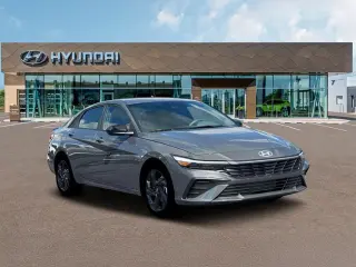 Hyundai ELANTRA 2026 SEL Sport 4dr Sedan