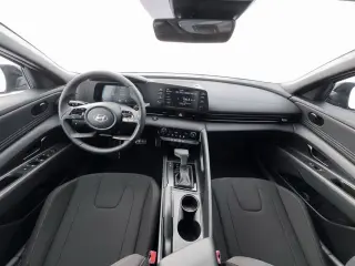 Hyundai ELANTRA 2026 SEL Sport 4dr Sedan