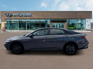 Hyundai ELANTRA 2026 SEL Sport 4dr Sedan
