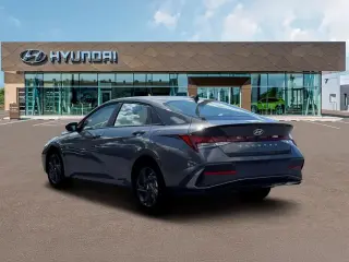 Hyundai ELANTRA 2026 SEL Sport 4dr Sedan