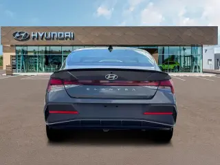 Hyundai ELANTRA 2026 SEL Sport 4dr Sedan