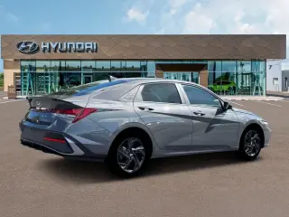 Hyundai ELANTRA 2026 SEL Sport 4dr Sedan