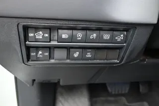 Toyota Tundra 2024 4x4 Platinum 4p CrewMax Cab Pickup LB